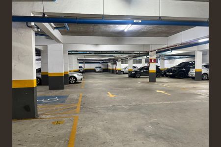 Apartamento à venda com 73m², 3 quartos e 2 vagasGaragem 