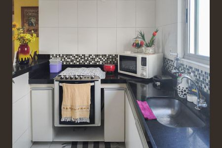 Apartamento à venda com 56m², 2 quartos e 1 vagaCozinha