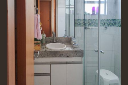 Banheiro da Suíte de apartamento à venda com 2 quartos, 56m² em Santa Cruz, Belo Horizonte