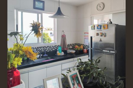 Apartamento à venda com 56m², 2 quartos e 1 vagaCozinha