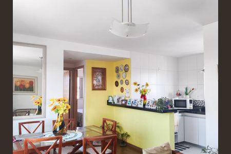 Sala de apartamento à venda com 2 quartos, 56m² em Santa Cruz, Belo Horizonte