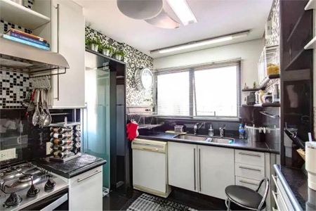 Apartamento à venda com 300m², 4 quartos e 4 vagas