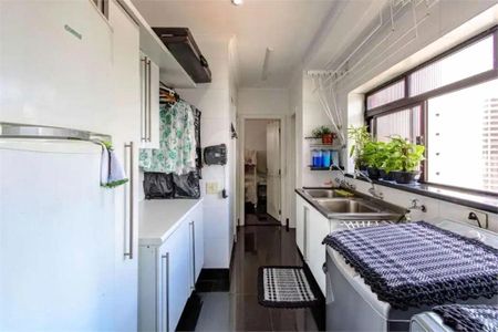 Apartamento à venda com 300m², 4 quartos e 4 vagas