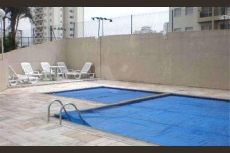 Apartamento à venda com 65m², 2 quartos e 1 vaga