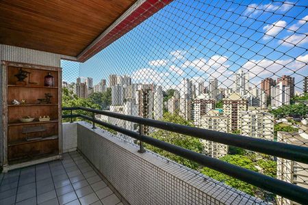 Varanda 1 de apartamento para alugar com 4 quartos, 232m² em Vila Andrade, São Paulo