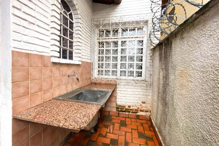 Casa à venda com 310m², 3 quartos e 2 vagasÁrea de Serviço externa