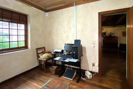 Casa à venda com 310m², 3 quartos e 2 vagasQuarto 3