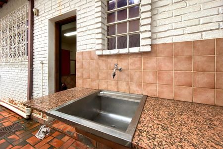 Casa à venda com 310m², 3 quartos e 2 vagasÁrea de Serviço externa