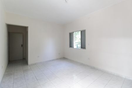 Casa para alugar com 200m², 3 quartos e 6 vagas Casa para alugar com 200m², 3 quartos e 6 vagasQuarto 2 - Suíte