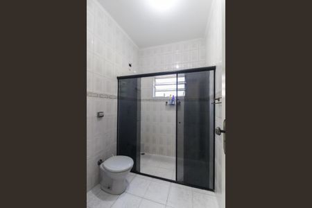 Casa para alugar com 200m², 3 quartos e 6 vagas Casa para alugar com 200m², 3 quartos e 6 vagasBanheiro Quarto 2 - Suíte