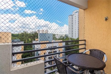 Apartamento à venda com 3 quartos, 76m² em Vila Sofia, São Paulo