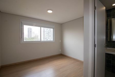 Suíte  de apartamento para alugar com 2 quartos, 90m² em Jardim Caboré, São Paulo