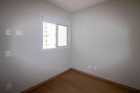 Apartamento para alugar com 90m², 2 quartos e 2 vagas Apartamento para alugar com 90m², 2 quartos e 2 vagasQuarto