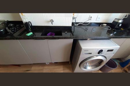 Apartamento à venda com 52m², 2 quartos e 1 vaga Apartamento à venda com 52m², 2 quartos e 1 vagaÁrea de Serviço