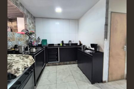 Casa de condomínio à venda com 229m², 3 quartos e 1 vaga Casa de condomínio à venda com 229m², 3 quartos e 1 vaga1º Pav - Cozinha