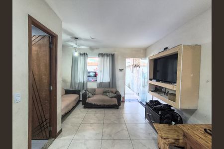 Casa de condomínio à venda com 229m², 3 quartos e 1 vaga1º Pav - Sala