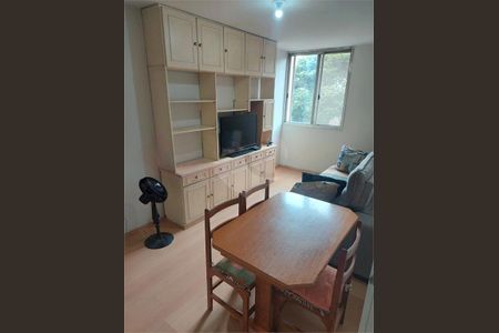 Apartamento à venda com 2 quartos, 76m² em Lapa, São Paulo