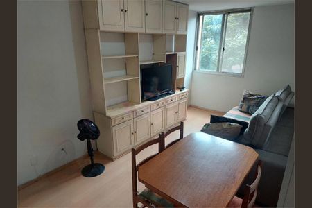 Apartamento à venda com 2 quartos, 76m² em Lapa, São Paulo
