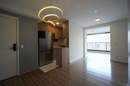 Sala de apartamento para alugar com 2 quartos, 72m² em Cambuci, São Paulo