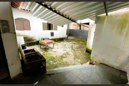 Casa para alugar com 6 quartos, 300m² em Santa Cruz, Belo Horizonte