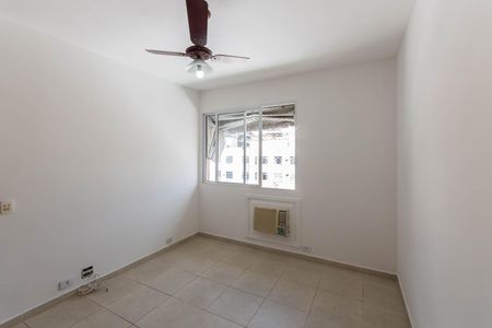 Apartamento à venda com 106m², 3 quartos e 2 vagasSuíte