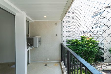 Apartamento à venda com 106m², 3 quartos e 2 vagasVaranda da Sala