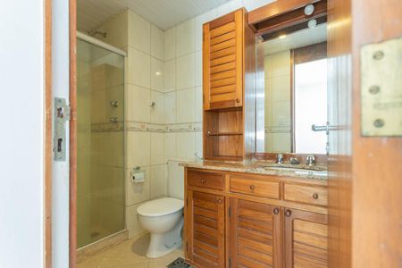 Apartamento à venda com 106m², 3 quartos e 2 vagasBanheiro Suíte