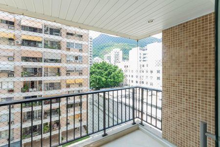 Apartamento à venda com 106m², 3 quartos e 2 vagasVaranda da Sala