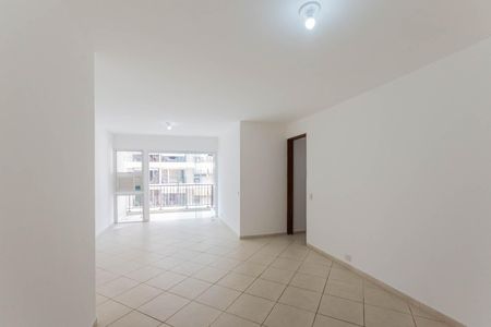 Apartamento à venda com 106m², 3 quartos e 2 vagasSala