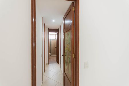 Apartamento à venda com 106m², 3 quartos e 2 vagasCorredor