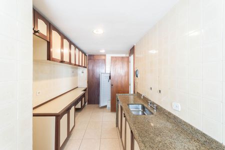 Apartamento à venda com 106m², 3 quartos e 2 vagasCozinha