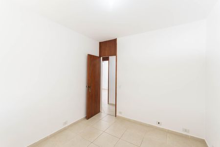 Apartamento à venda com 106m², 3 quartos e 2 vagasQuarto 2