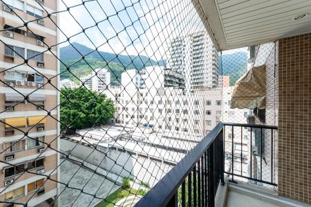 Apartamento à venda com 106m², 3 quartos e 2 vagasVaranda da Sala