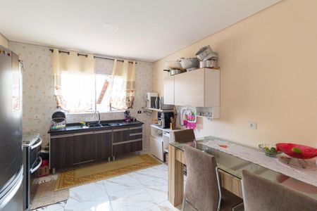 Casa à venda com 130m², 3 quartos e 2 vagas Casa à venda com 130m², 3 quartos e 2 vagasCozinha