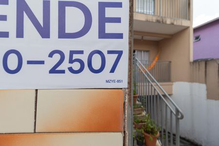 Casa à venda com 130m², 3 quartos e 2 vagas Casa à venda com 130m², 3 quartos e 2 vagasPlaca MZYE-851