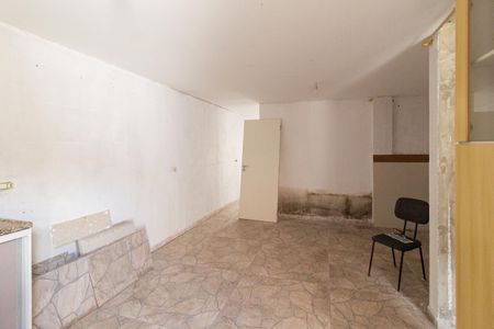 Casa à venda com 130m², 3 quartos e 2 vagas Casa à venda com 130m², 3 quartos e 2 vagasÁrea de serviço