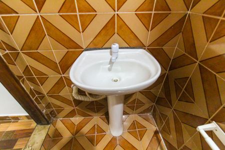 Casa para alugar com 35m², 1 quarto e sem vagaBanheiro