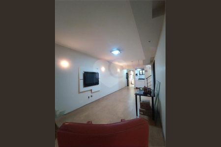 Casa à venda com 3 quartos, 144m² em Casa Branca, Santo André