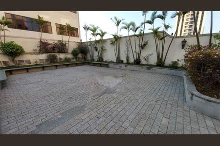 Apartamento à venda com 121m², 3 quartos e 2 vagas