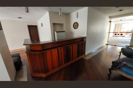 Apartamento à venda com 121m², 3 quartos e 2 vagas