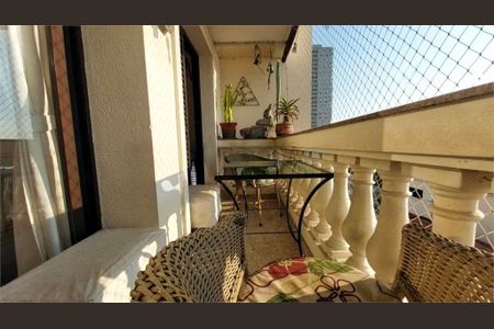 Apartamento à venda com 121m², 3 quartos e 2 vagas