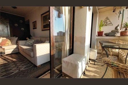 Apartamento à venda com 121m², 3 quartos e 2 vagas