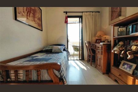 Apartamento à venda com 121m², 3 quartos e 2 vagas