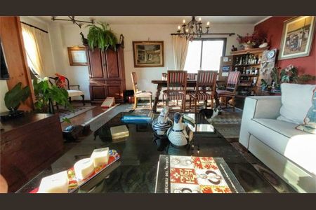 Apartamento à venda com 121m², 3 quartos e 2 vagas