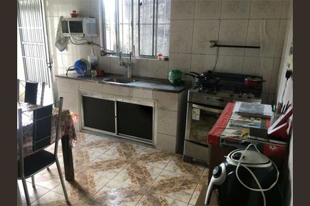Casa à venda com 3 quartos, 350m² em Jardim Floresta, São Paulo