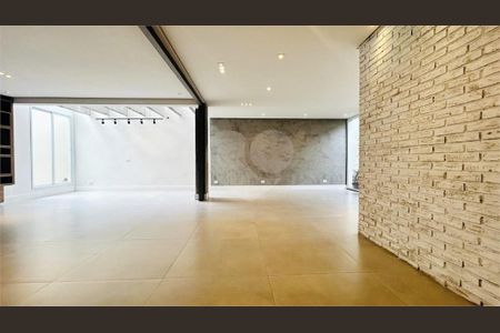 Casa à venda com 3 quartos, 250m² em Parque dos Passaros, São Bernardo do Campo