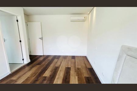 Casa à venda com 3 quartos, 250m² em Parque dos Passaros, São Bernardo do Campo