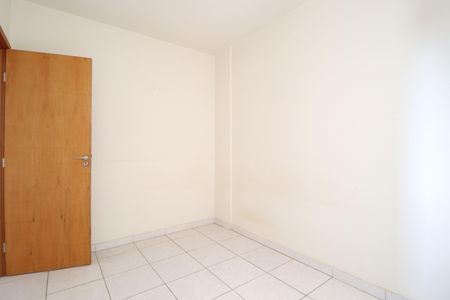 Quarto 1 de apartamento para alugar com 2 quartos, 60m² em Umuarama, Uberlândia