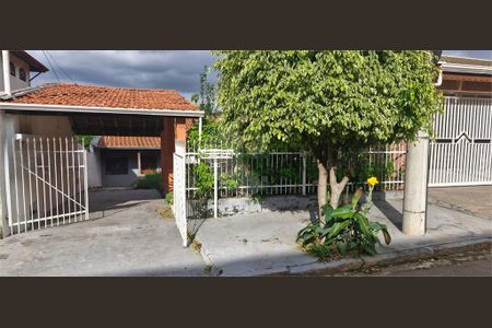 Casa à venda com 119m², 2 quartos e 2 vagas