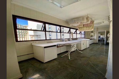Apartamento à venda com 2 quartos, 350m² em Santa Cecilia, São Paulo